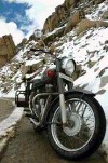 Lire un article sur la moto à travers les seventies